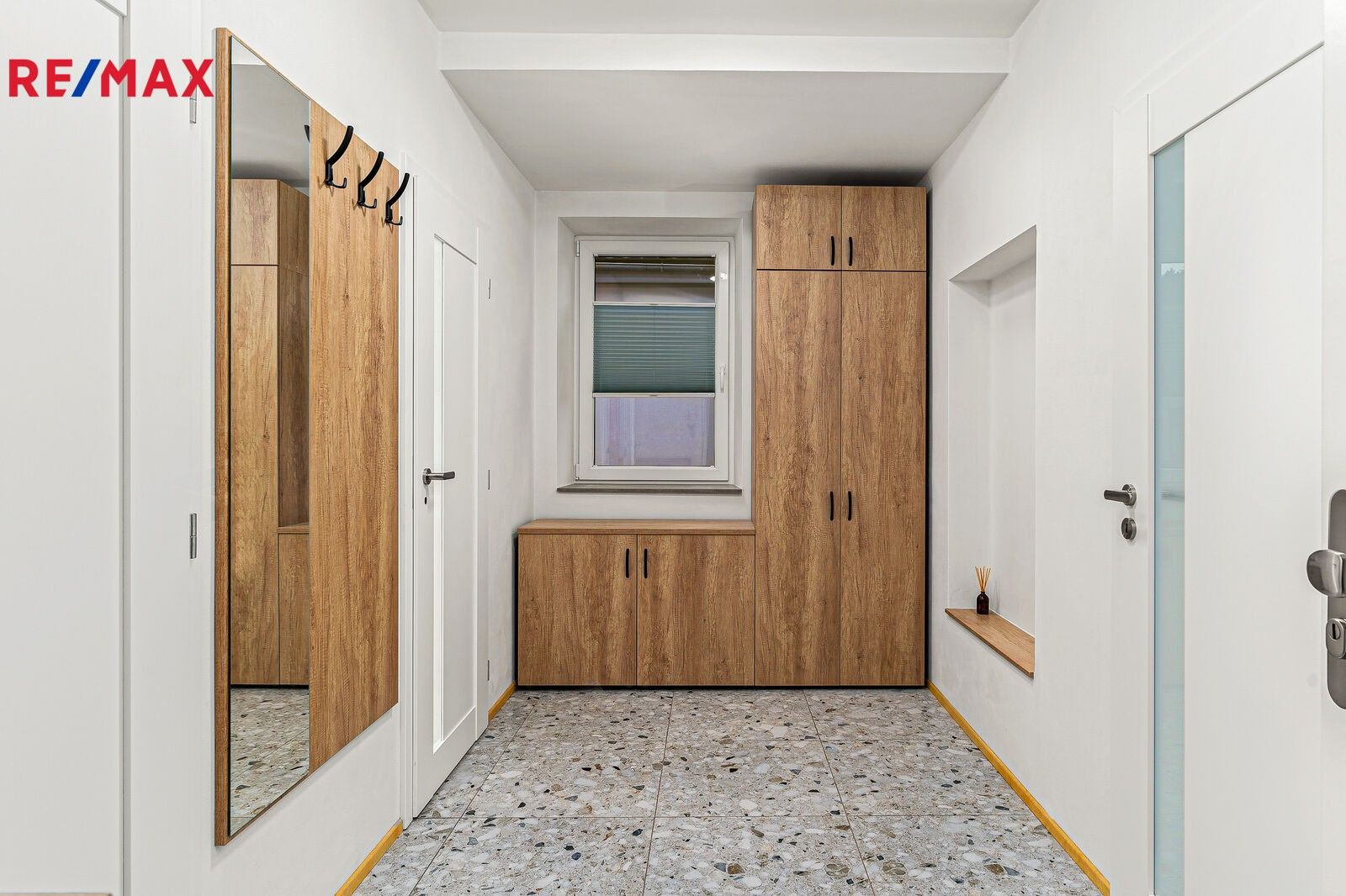 Prodej byt 2+kk - Mladých horníků II, Žacléř, 40 m²