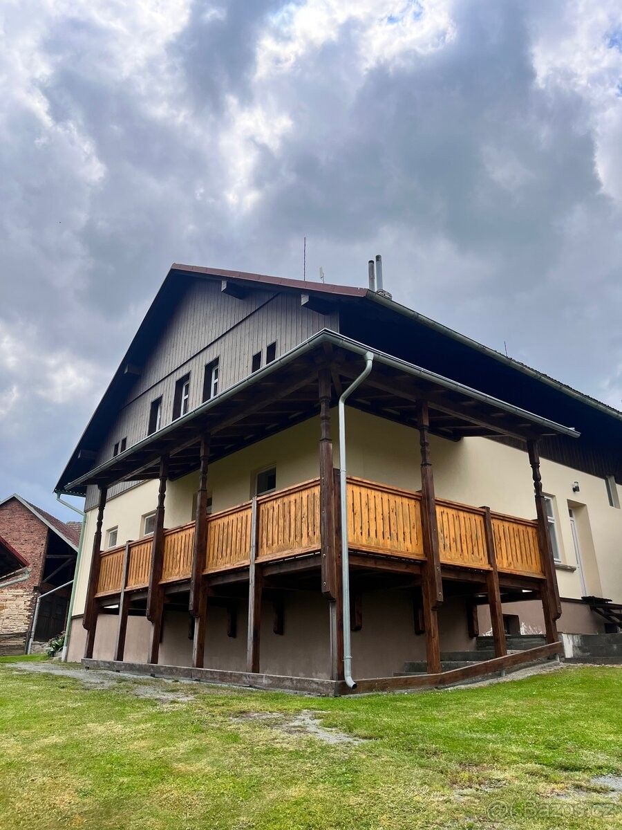 Pronájem byt - Voděrady u Rychnova nad Kněžnou, 517 34