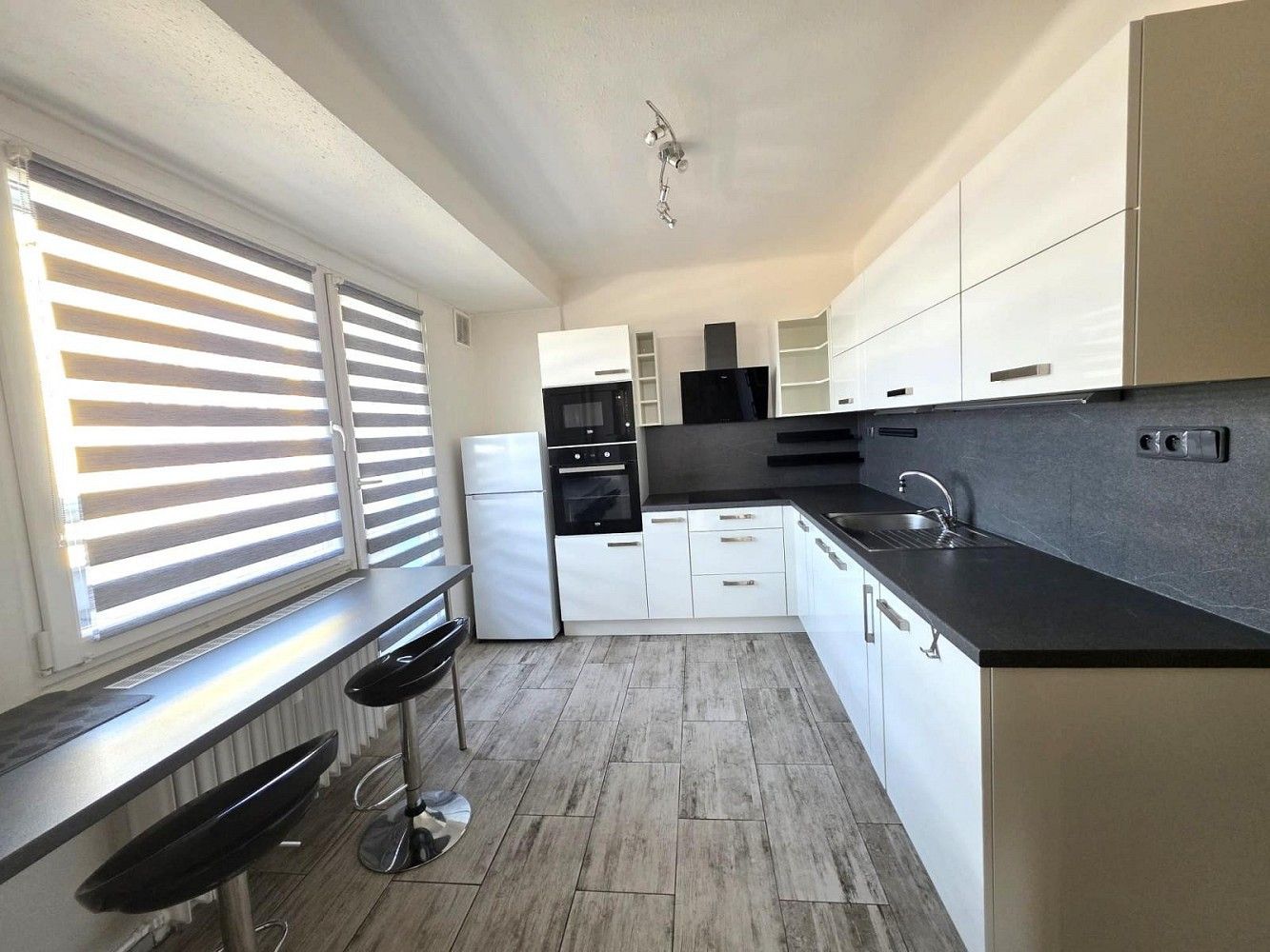3+1, Gen. Hrušky, Ostrava - Mariánské Hory, 78 m² - 2