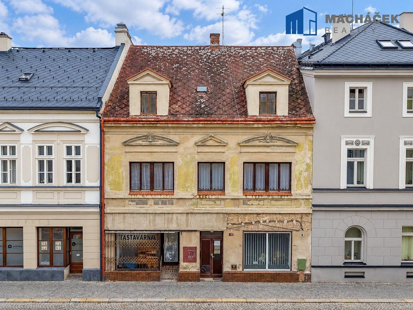Rodinné domy, Masarykova, Duchcov, okres Teplice, 300 m² - 1