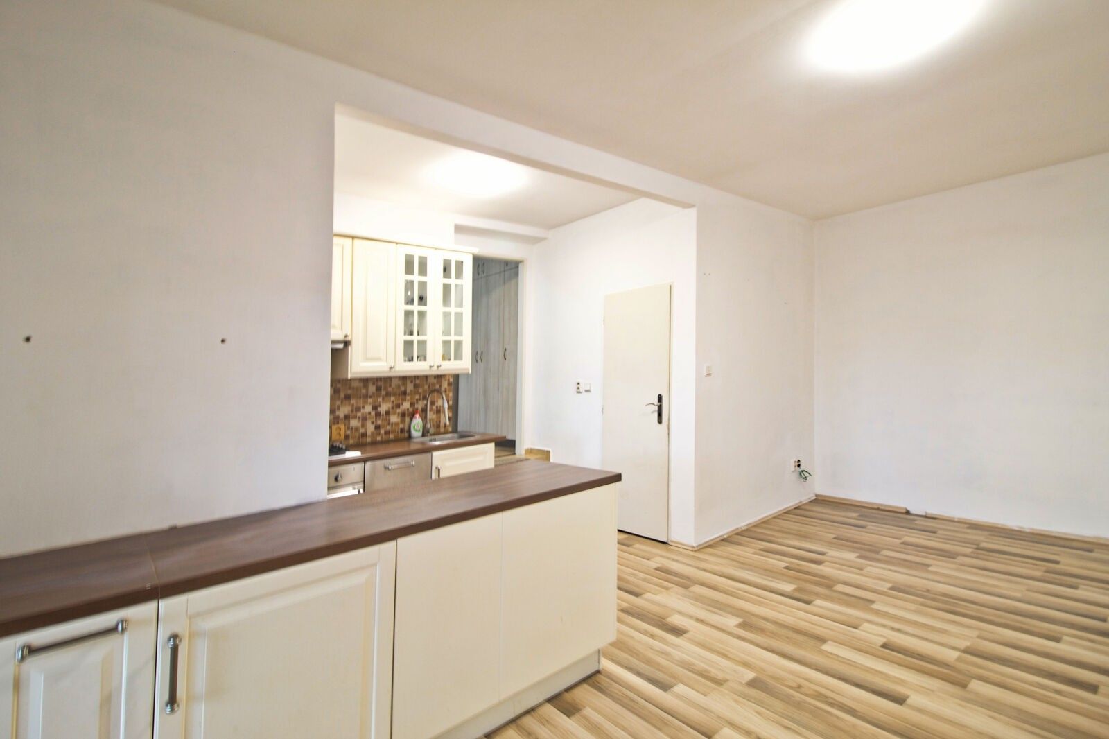 Pronájem byt 2+kk - Plzeňská 345, Líně, 42 m² - 5