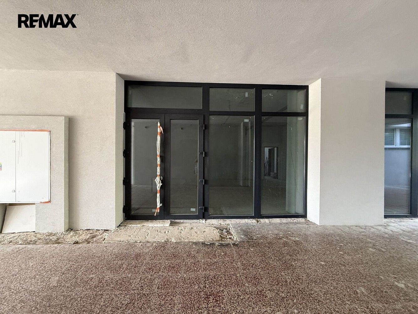 Pronájem obchodní prostory - Ostrava - Poruba, okres Ostrava-město, Moravskoslezský kraj, 81 m² - 2