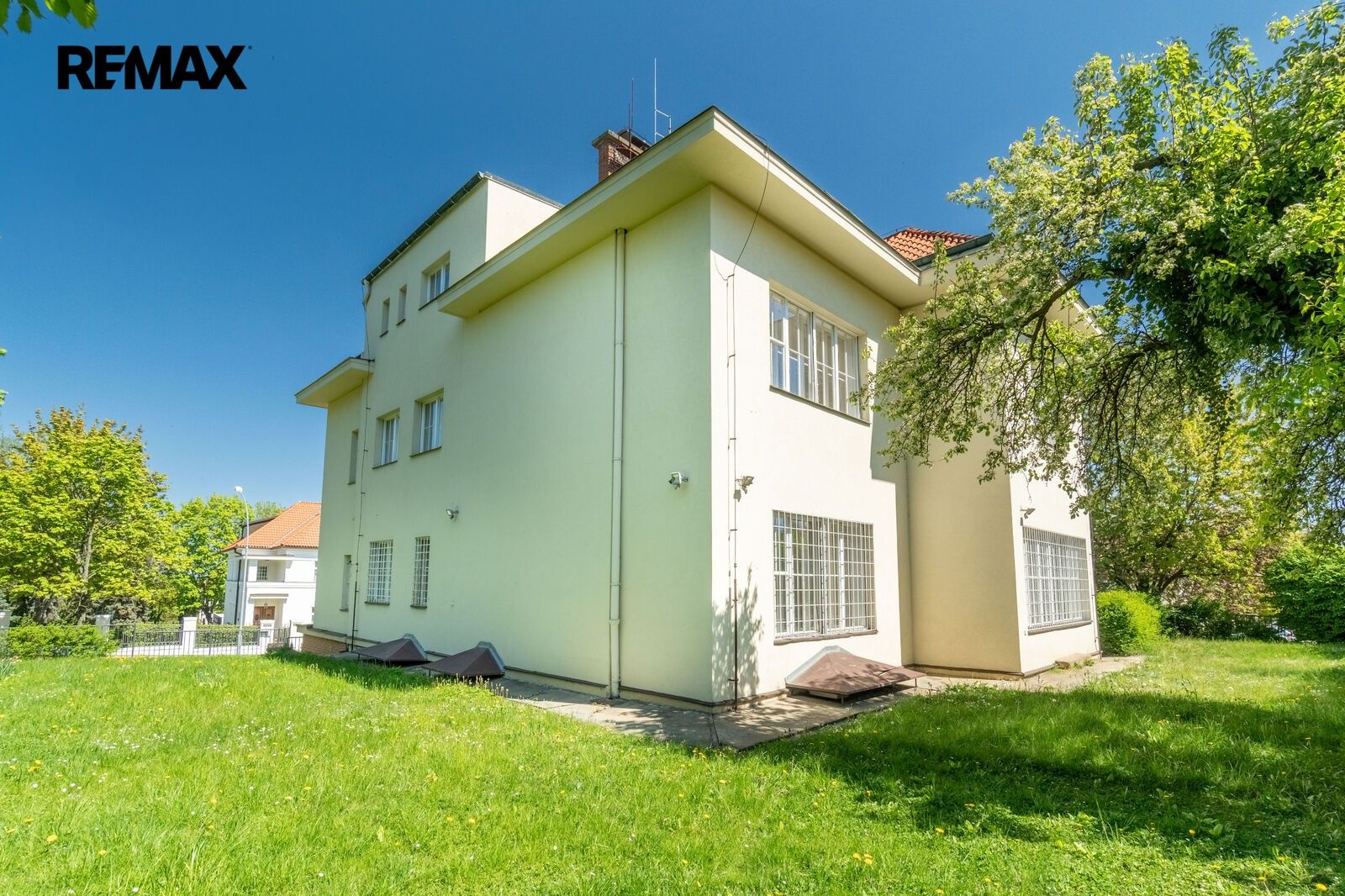 Vily, Slunná 560, Praha Střešovice, 564 m² - 2