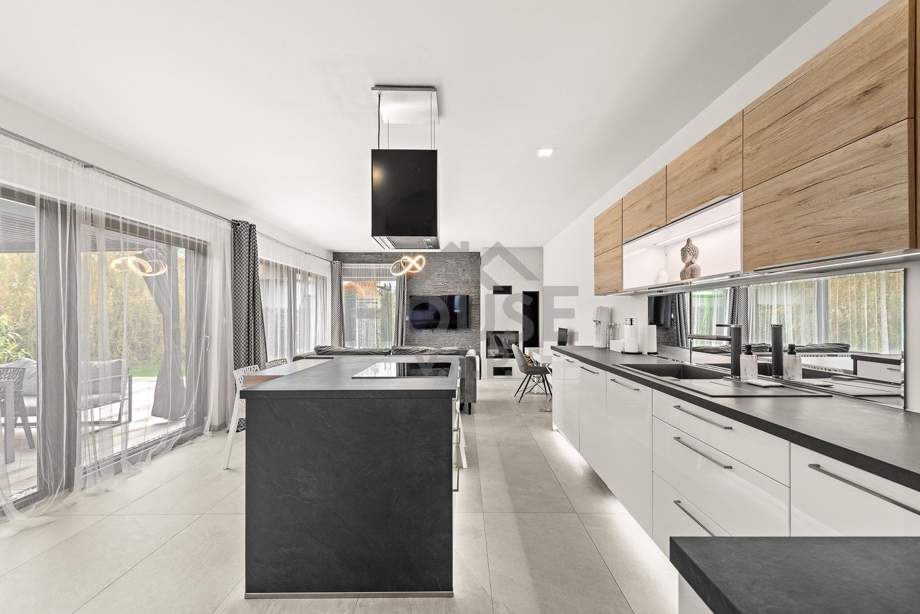 Pronájem rodinný dům - Na Vyhlídce, Králův Dvůr, 201 m²