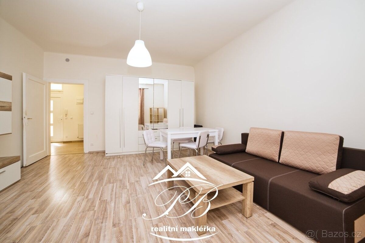 Prodej byt - Praha, 100 00, 55 m²