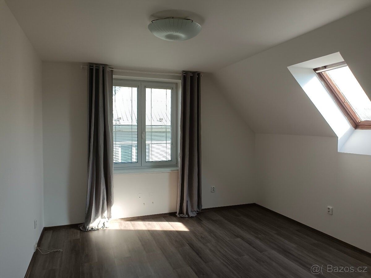 Pronájem byt - Nový Jičín, 741 01