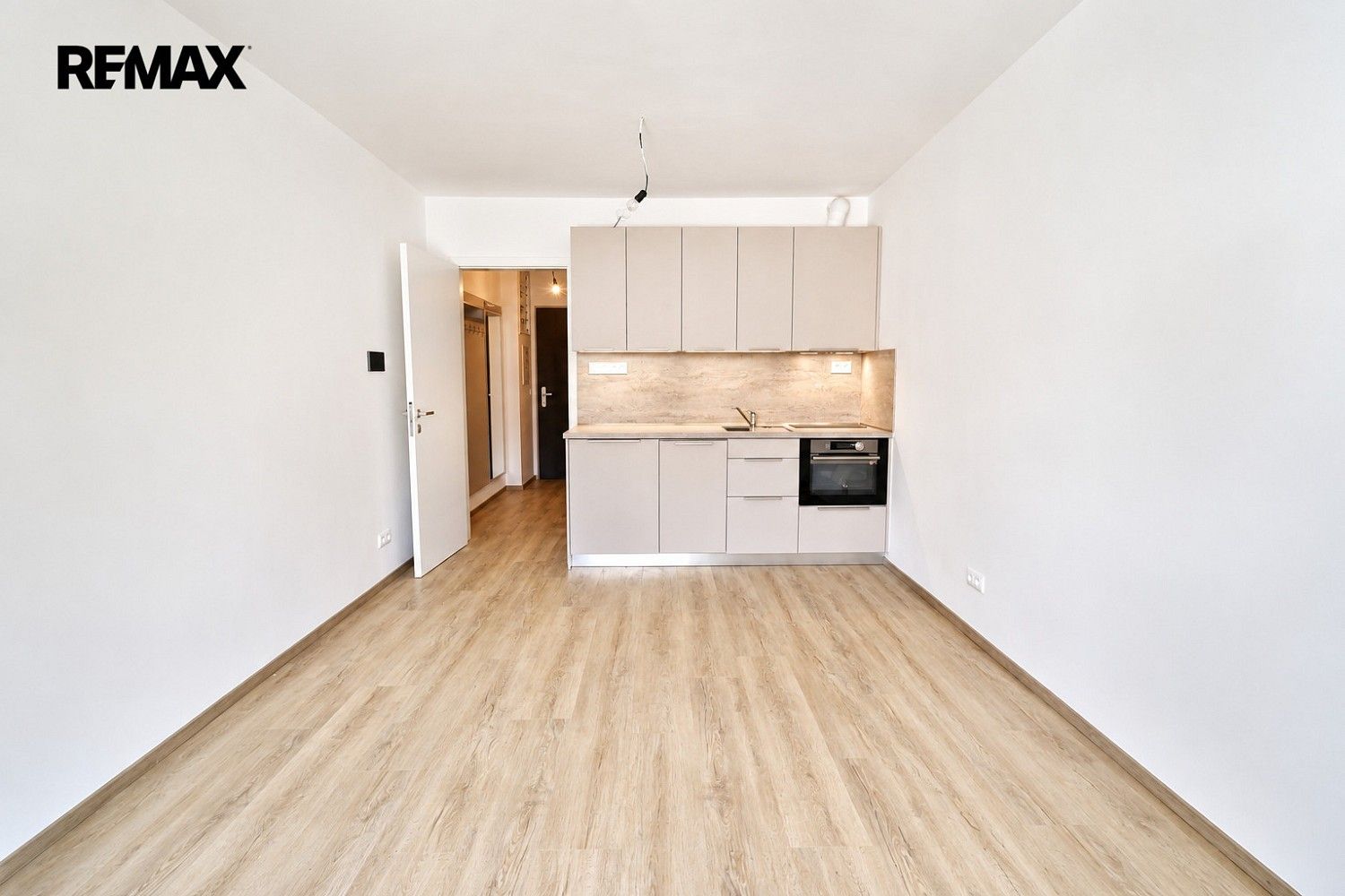 Byt 1+kk · 28 m² · Hradec Králové - Nový Hradec Králové, Královéhradecký kraj - 2