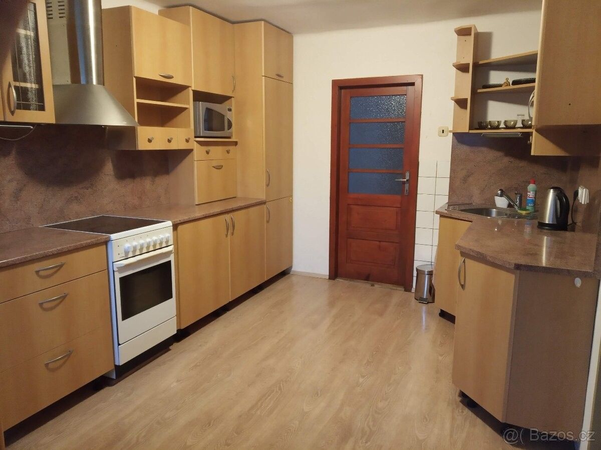 Pronájem byt - Trstěnice u Litomyšle, 569 57