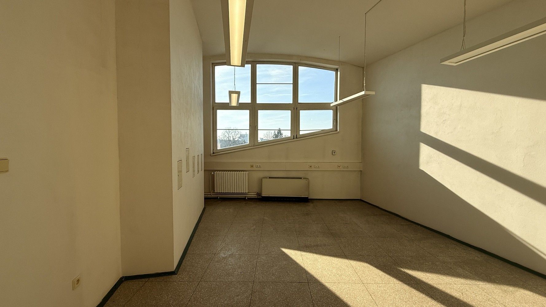 Pronájem kancelář - Nymburk, Středočeský kraj, 195 m² - 5