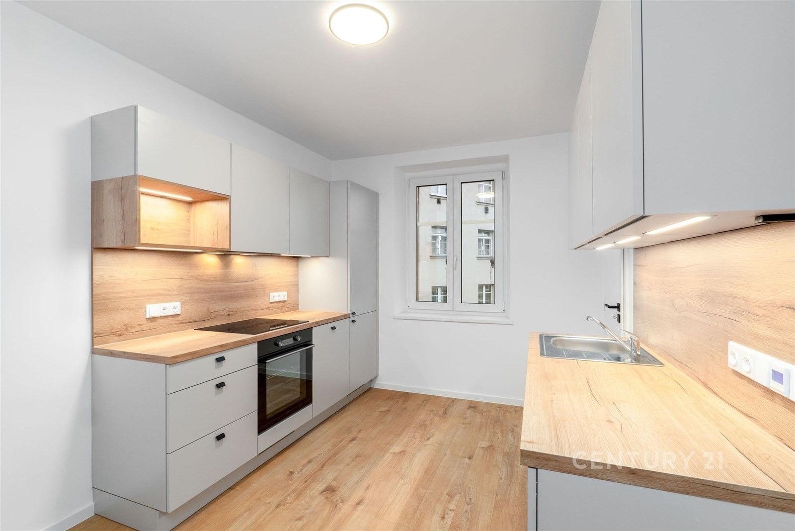 2+1, Ruská, Děčín, 50 m²