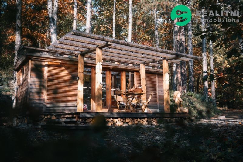 Chaty, Svárov, Poříčí nad Sázavou, 18 m²