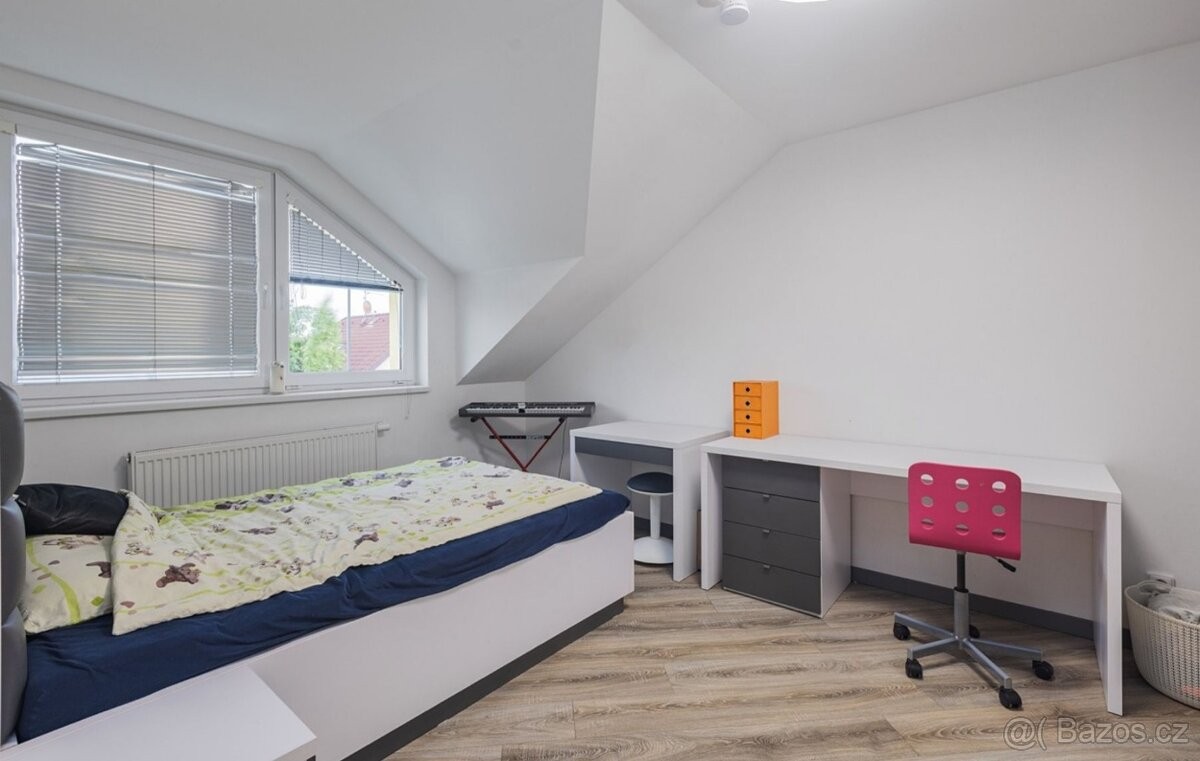 Rodinný dům · Hostivice, 253 01 - 4
