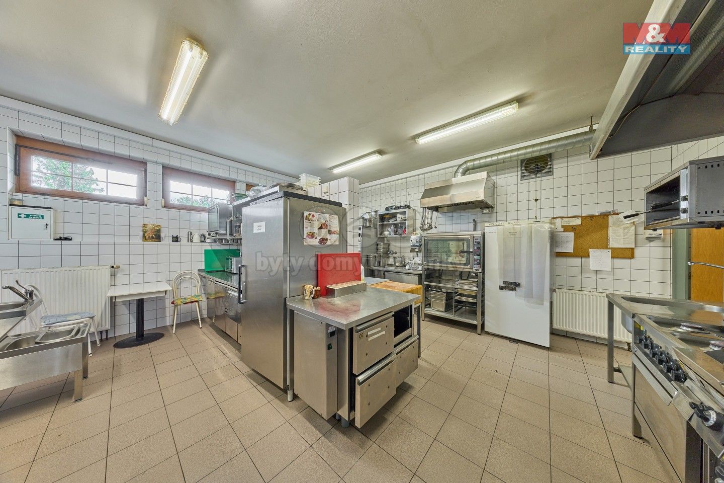 Prodej ubytovací zařízení - Hořejší Vrchlabí, Vrchlabí, 1 000 m² - 5