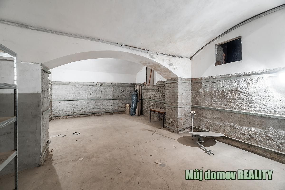 Sklady, Sokolovská, Praha, 120 m² - 2
