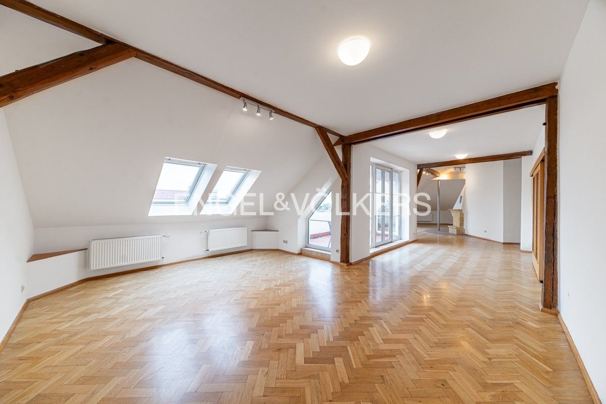 Byty, Na Skalce, Praha, 241 m²