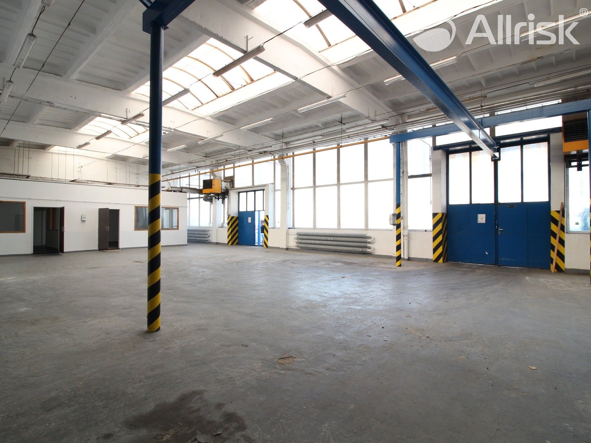 Sklady, Brno, 724 m² - 2