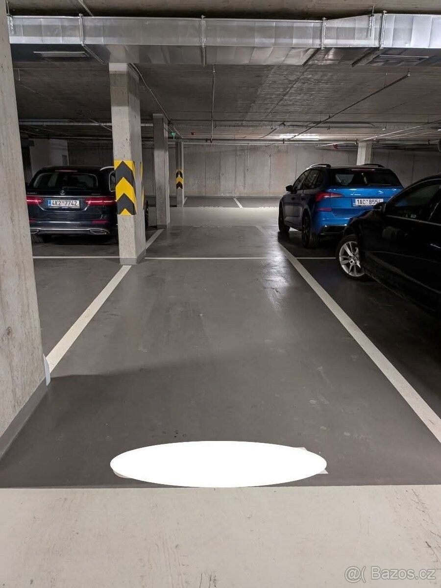 Garáže, Praha, 170 00