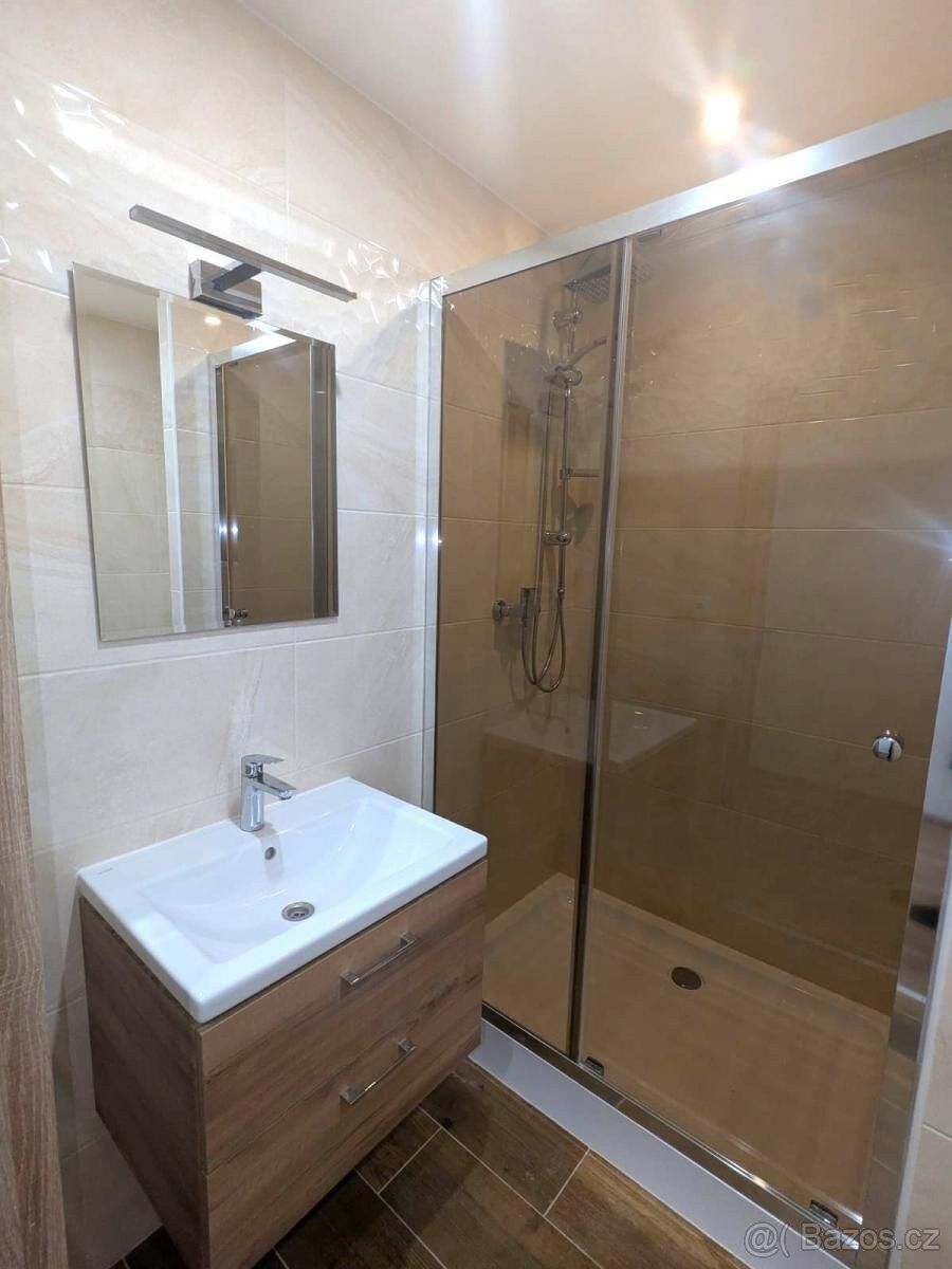 Pronájem byt - Teplice, 415 01