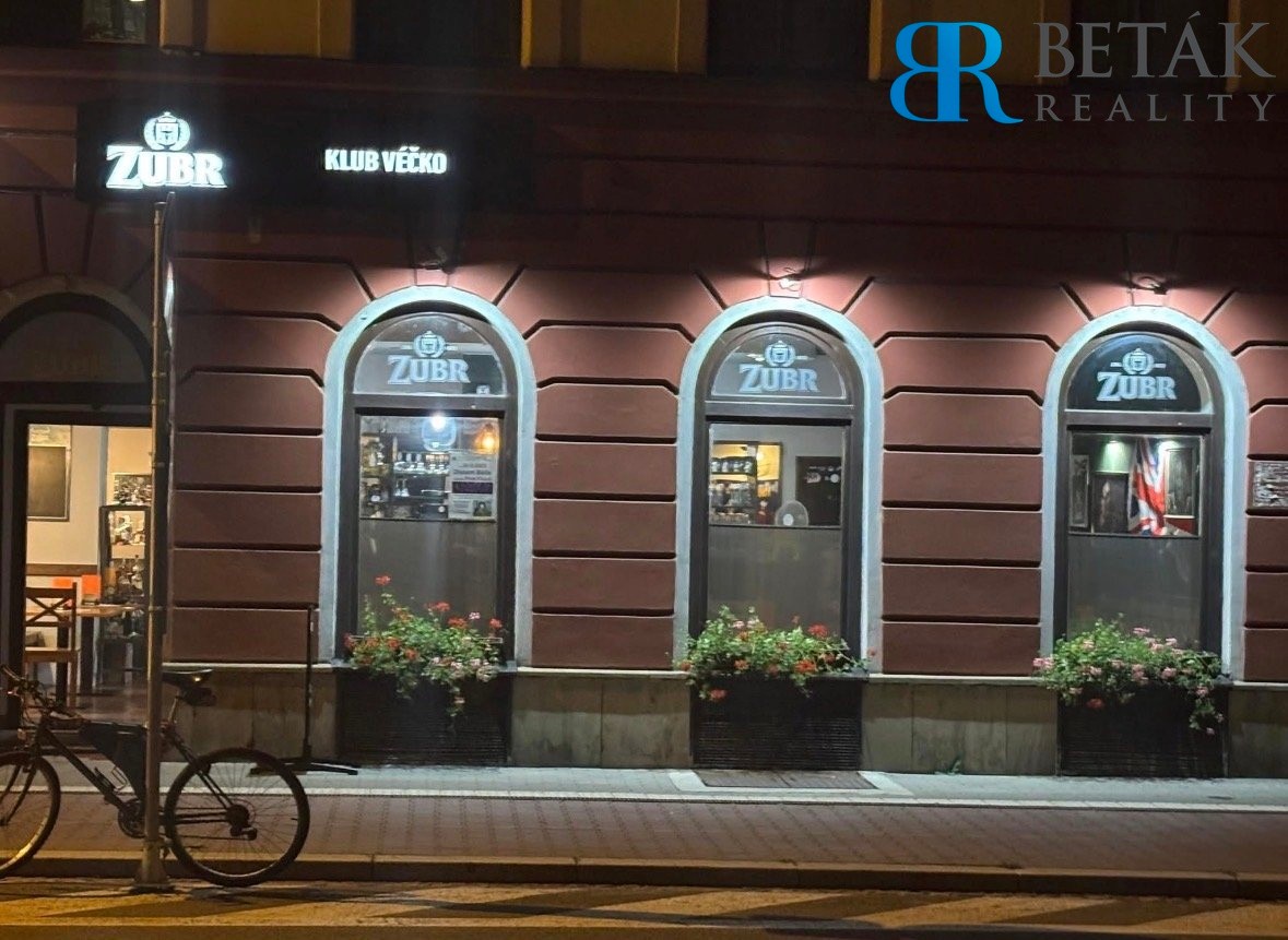 Pronájem restaurace - Palackého 1498, Přerov I-Město, 200 m² - 2