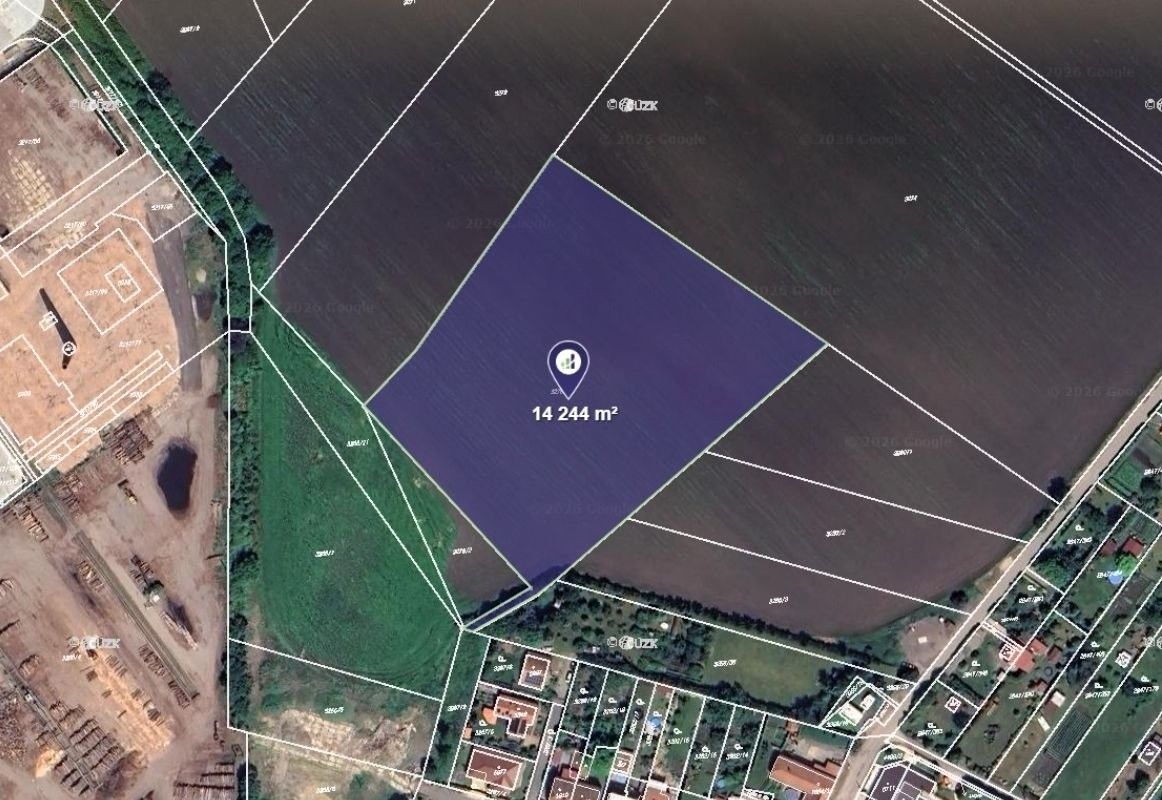 Zemědělský pozemek, 14 244 m²