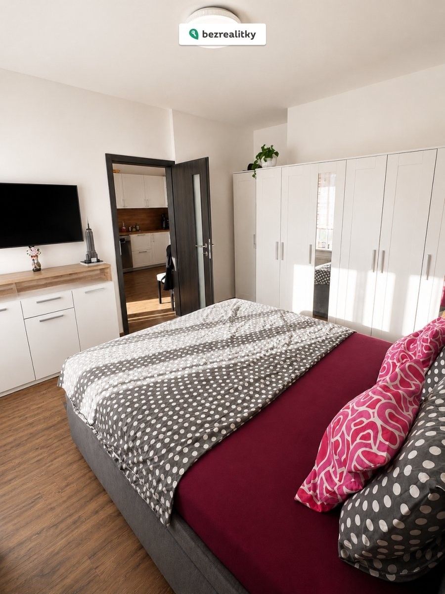 Byt 2+kk · 56 m² · Honzíkova 671, Praha Dolní Měcholupy - 3