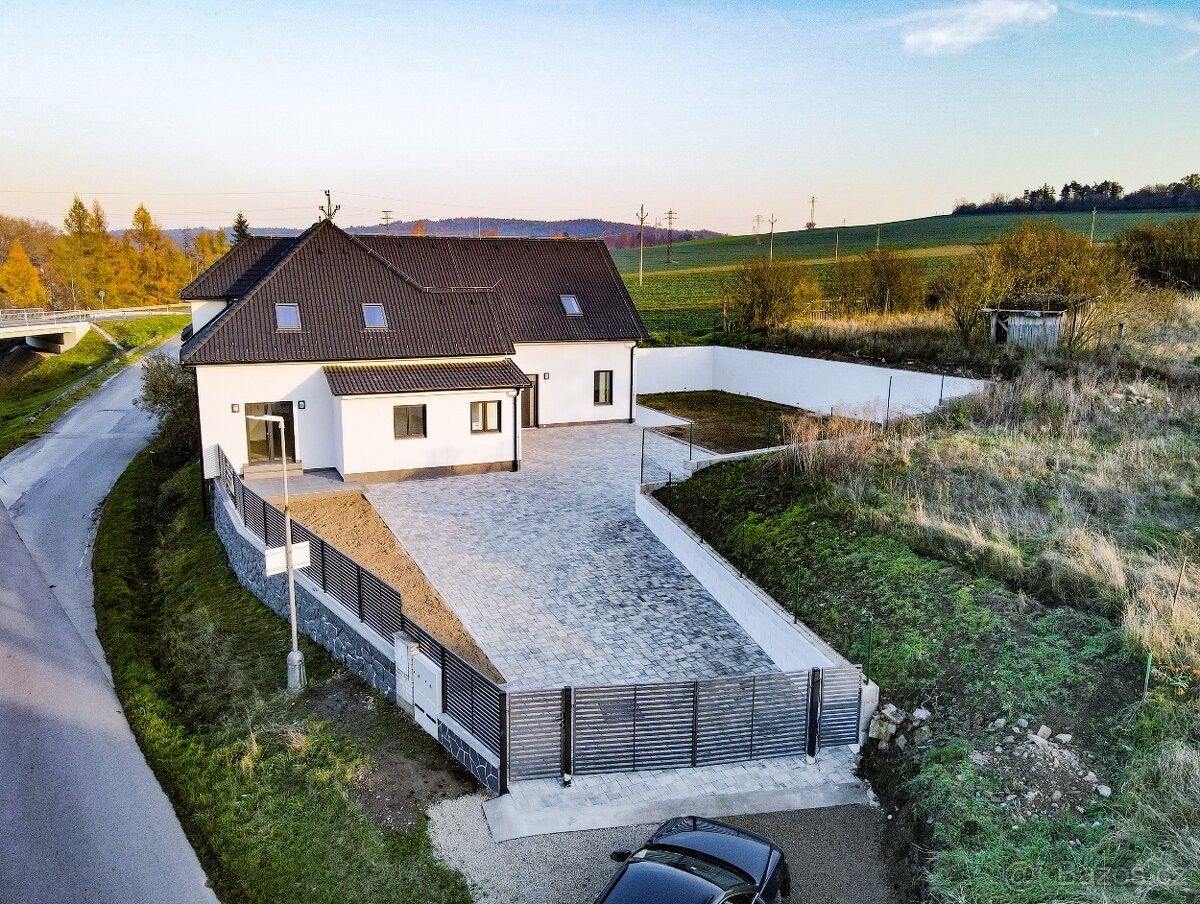 Rodinné domy, Chyňava, 267 07