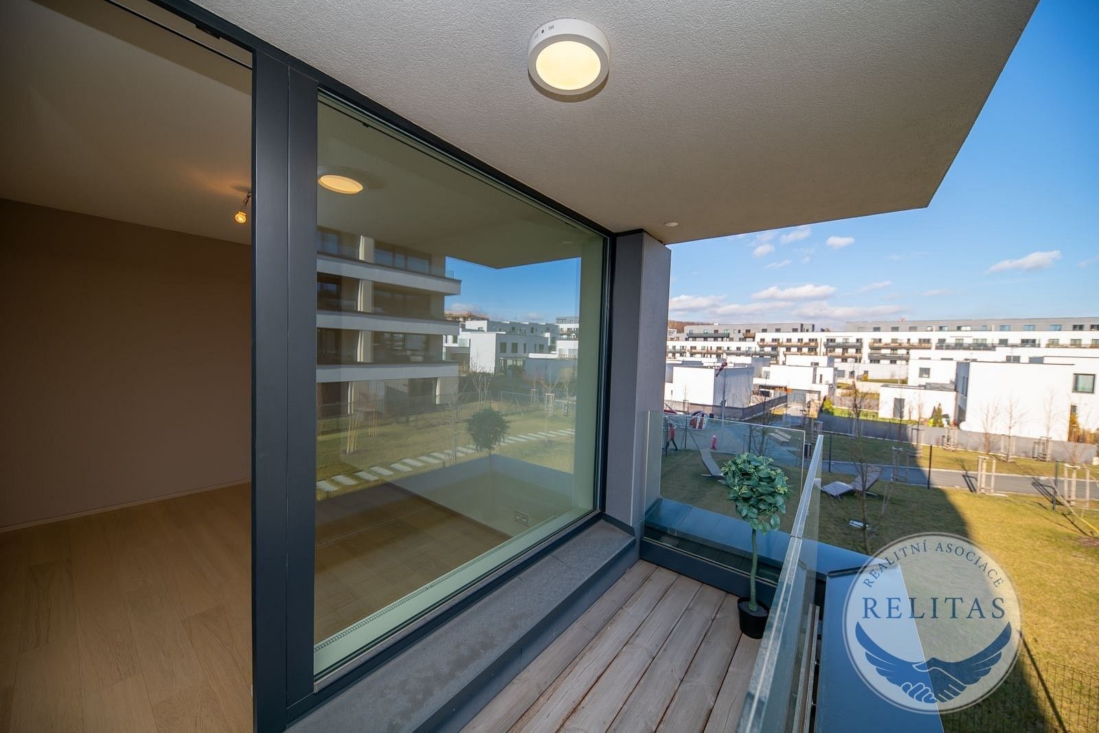 1+kk, Kačírkova, Praha, 37 m² - 1