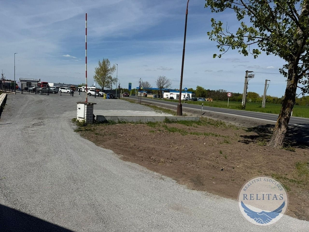 Komerční pozemek · 80 m² · Odolena Voda - 3
