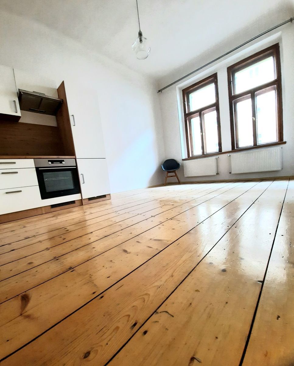 1+kk, Vlkova, Praha - Žižkov, 27 m² - 1