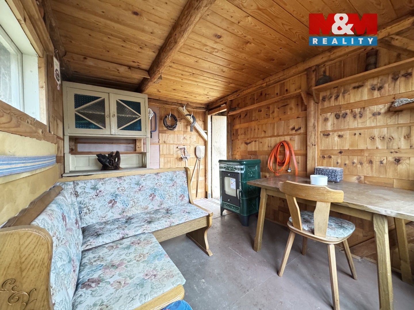 Prodej chata - Na Svahu, Český Krumlov, 19 m²