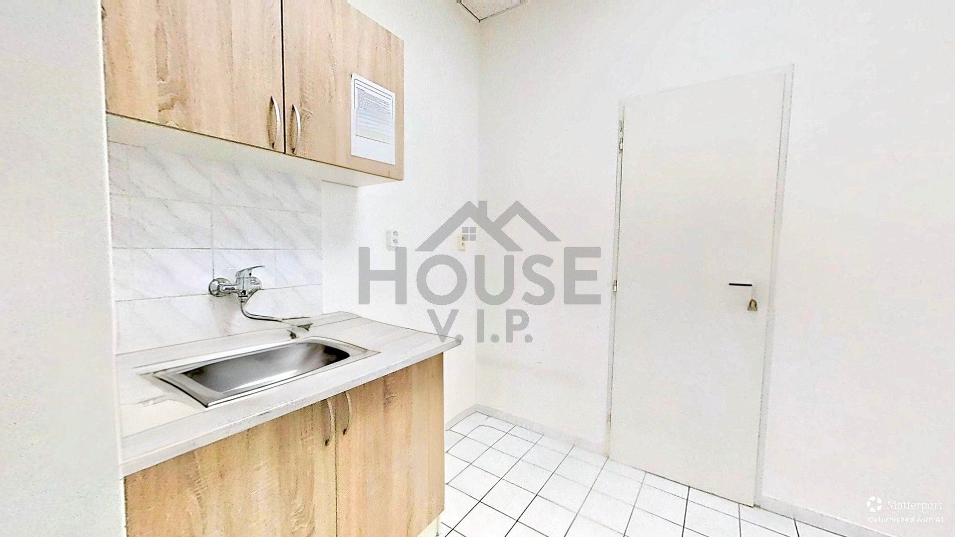 Pronájem kancelář - U průhonu, Praha, 38 m²