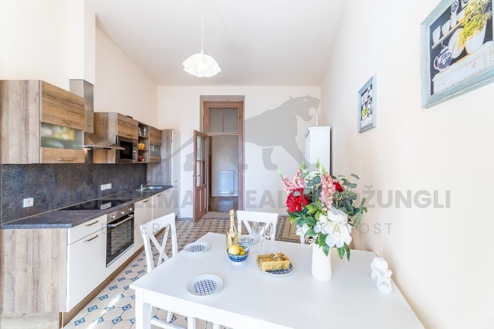 Byt 3+1 · 108 m² · Staroměstské náměstí, Praha Staré Město - 3
