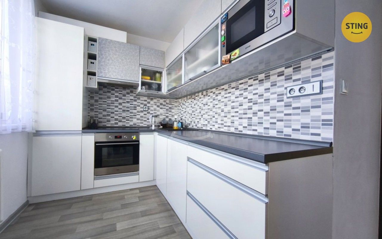 Prodej byt 3+1 - Větrný Jeníkov, 74 m²