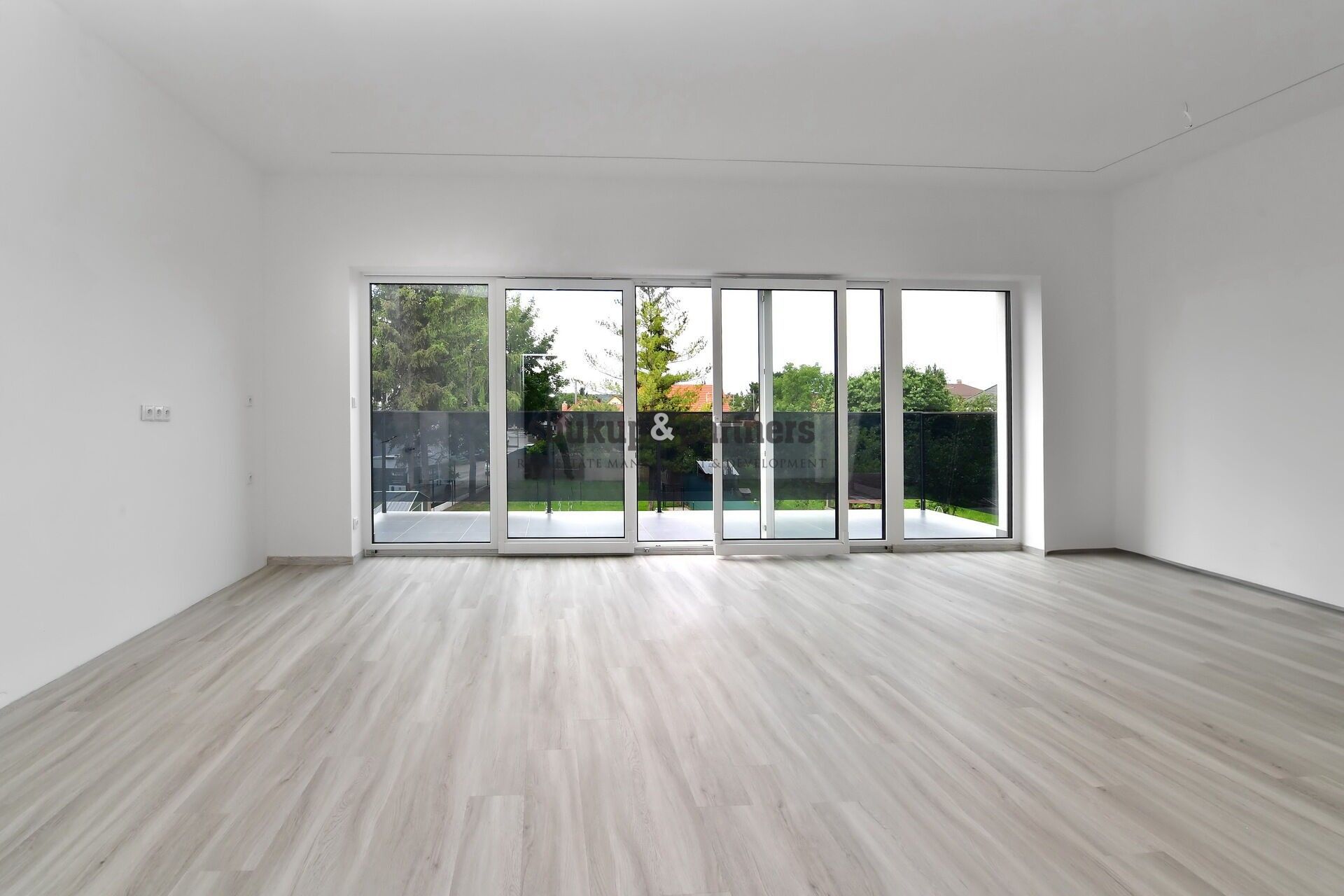 3+kk, Pražská , Líbeznice, 76 m² - 2