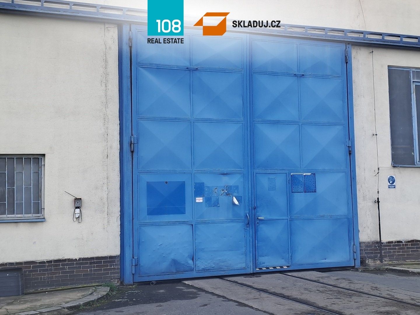 Sklady, Křížová 1018, Praha Smíchov, 6 000 m² - 1