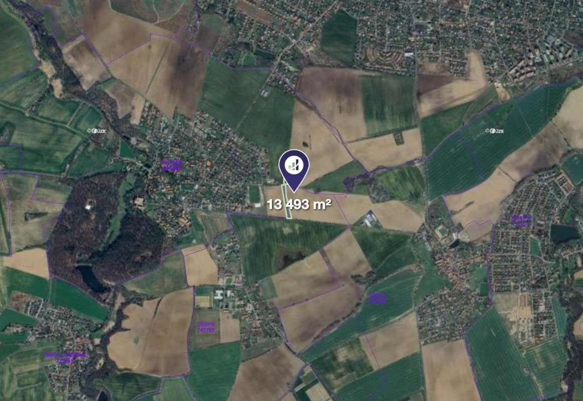 Prodej zemědělský pozemek - Praha, 13 493 m²