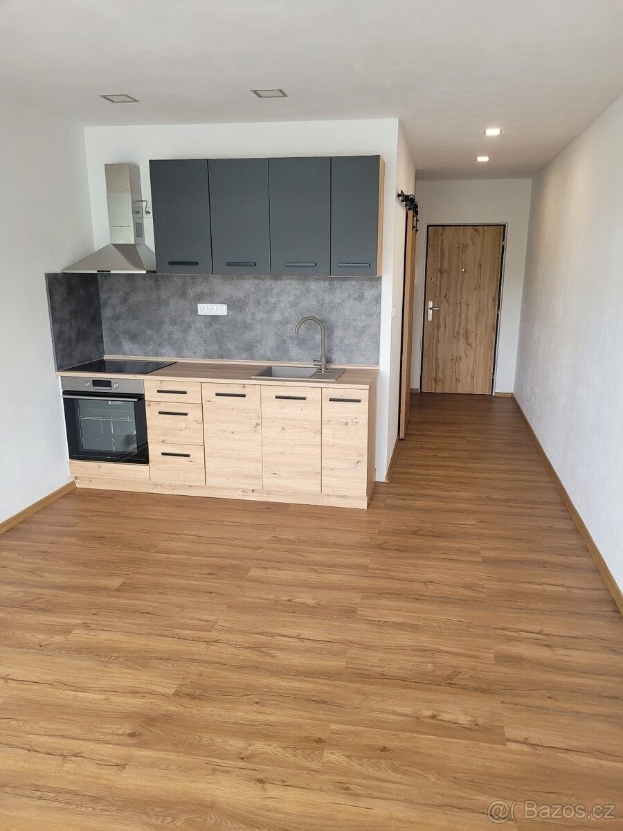 Byty, Děčín, 405 02