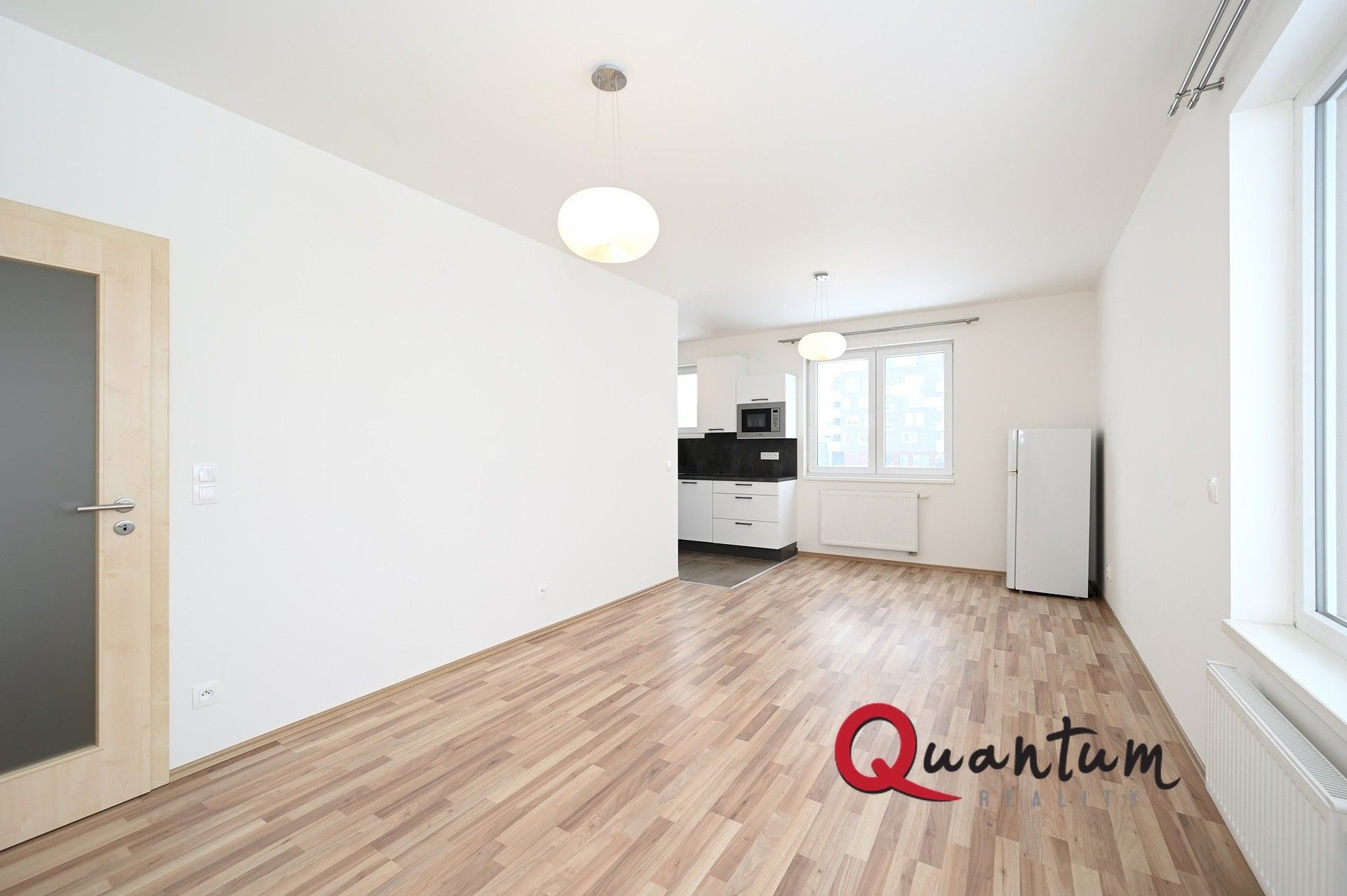 Pronájem byt 2+kk - Miloše Havla, Praha, 52 m²