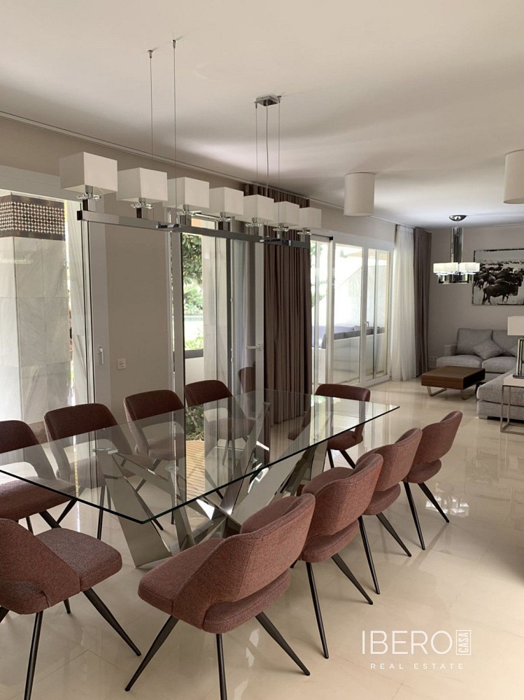 6+kk a více, Puerto Banús, Španělsko, 575 m² - 1