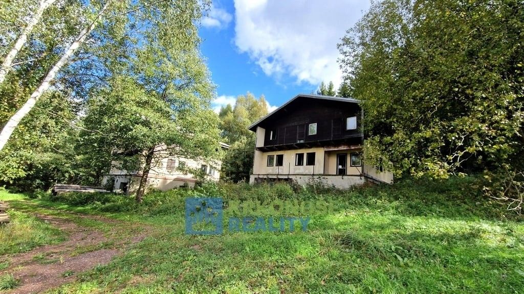 Rodinné domy, Bernartice, 541 01