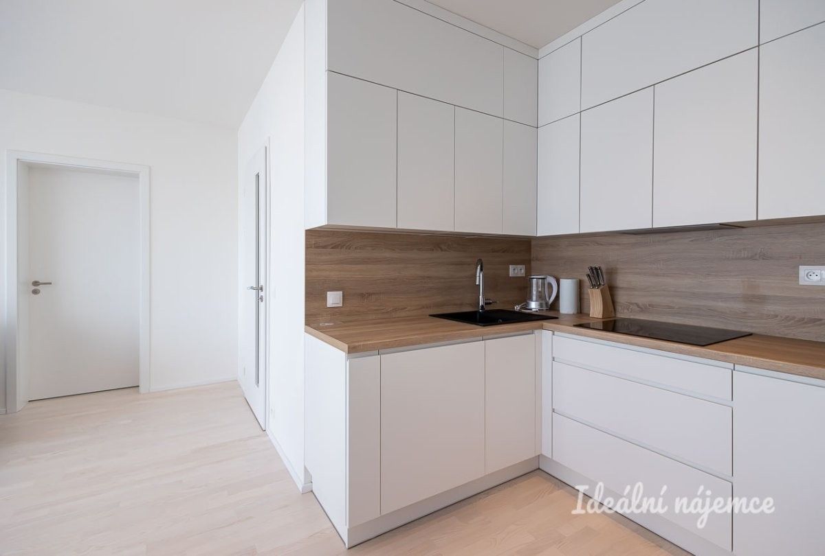 2+kk, Františka Kadlece, Praha, 56 m² - 2