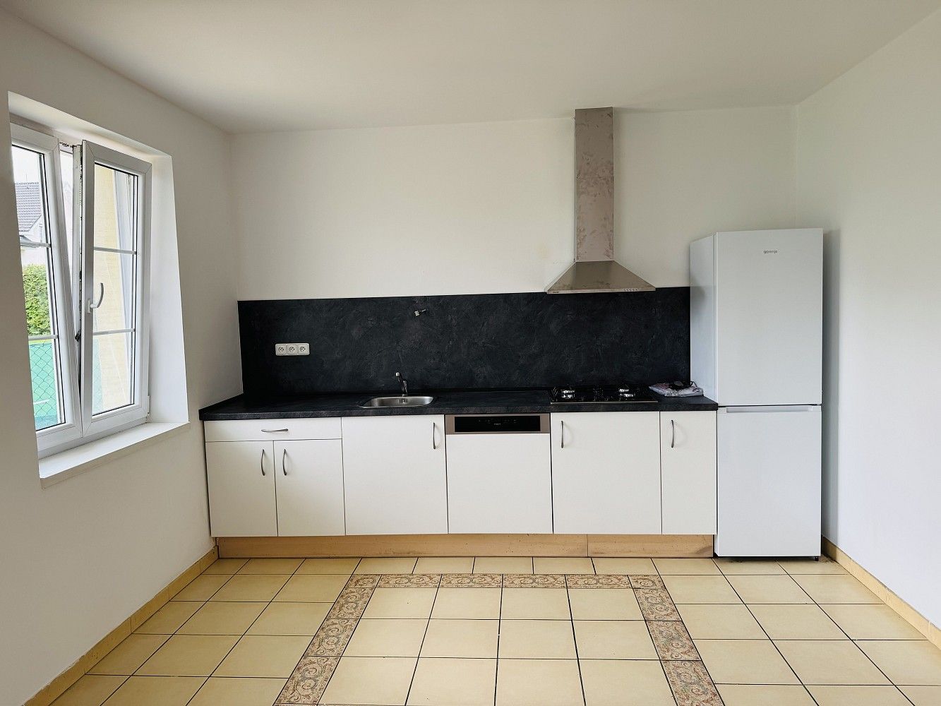 Rodinný dům · 180 m² · Jesenice - Osnice, okres Praha-západ, Středočeský kraj - 3