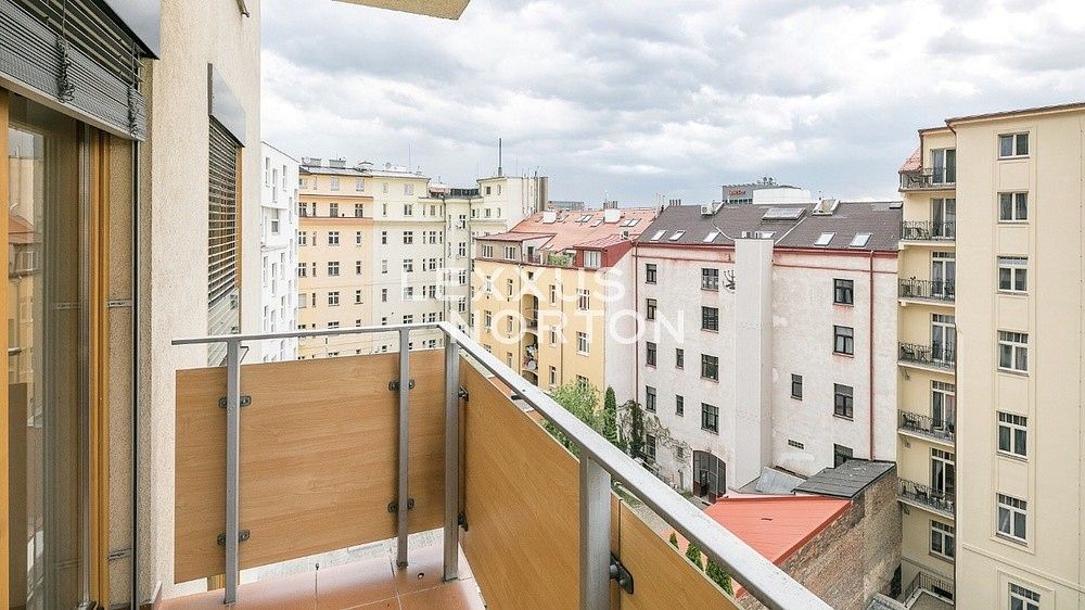 Byt 2+kk · 45 m² · Praha - Smíchov, okres Praha 5, Hlavní město Praha - 3