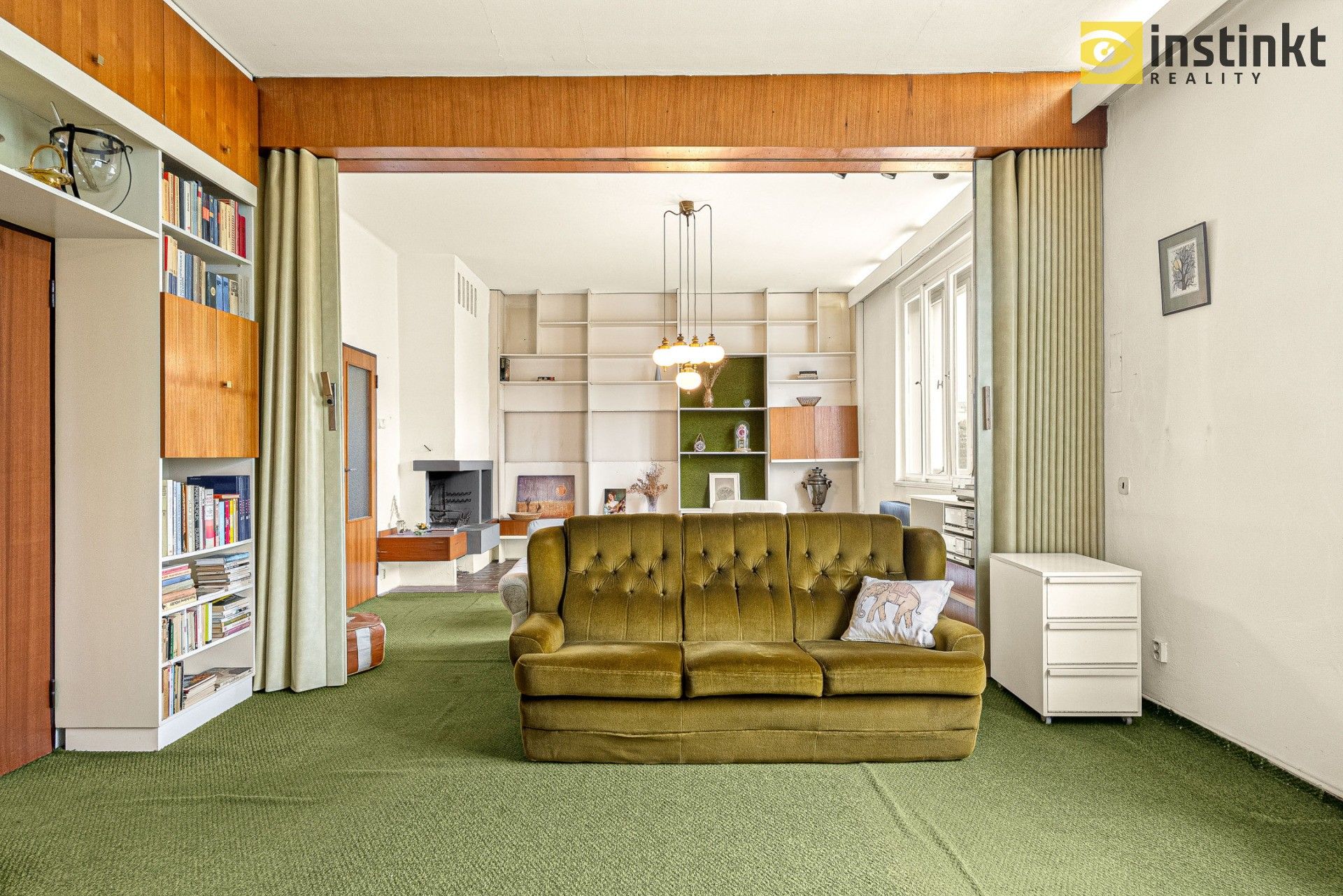 Prodej činžovní dům - V rovinách, Praha, 470 m²