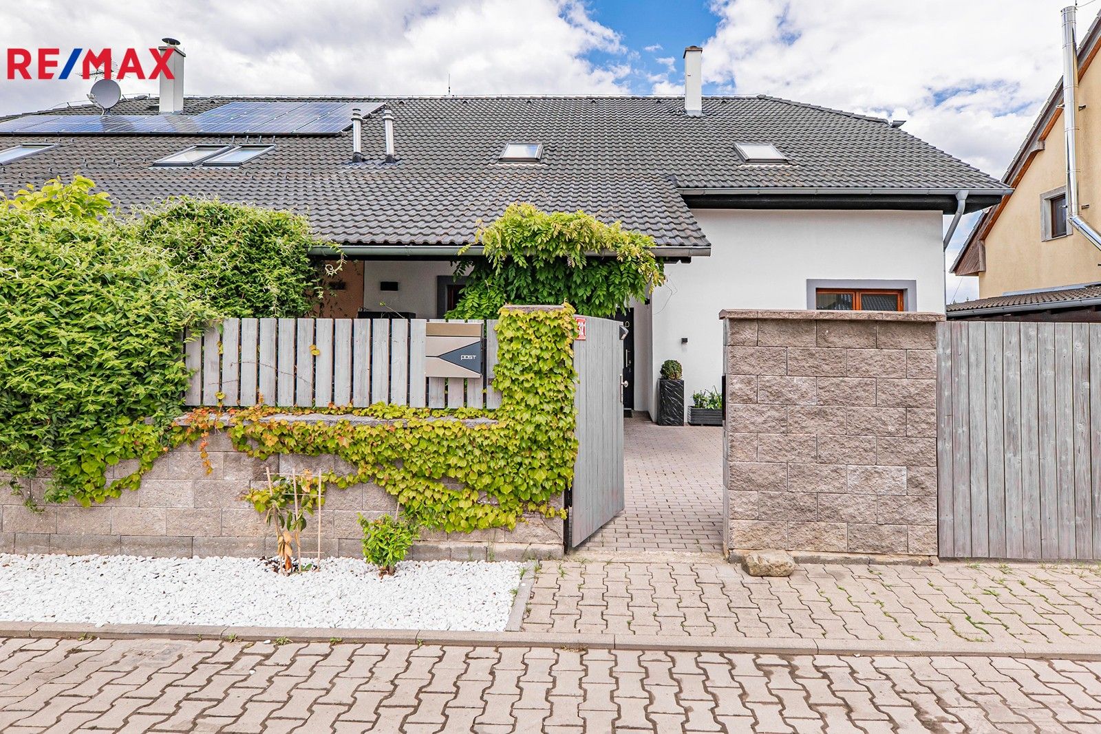 Rodinné domy, Lomená, Babice, 246 m²