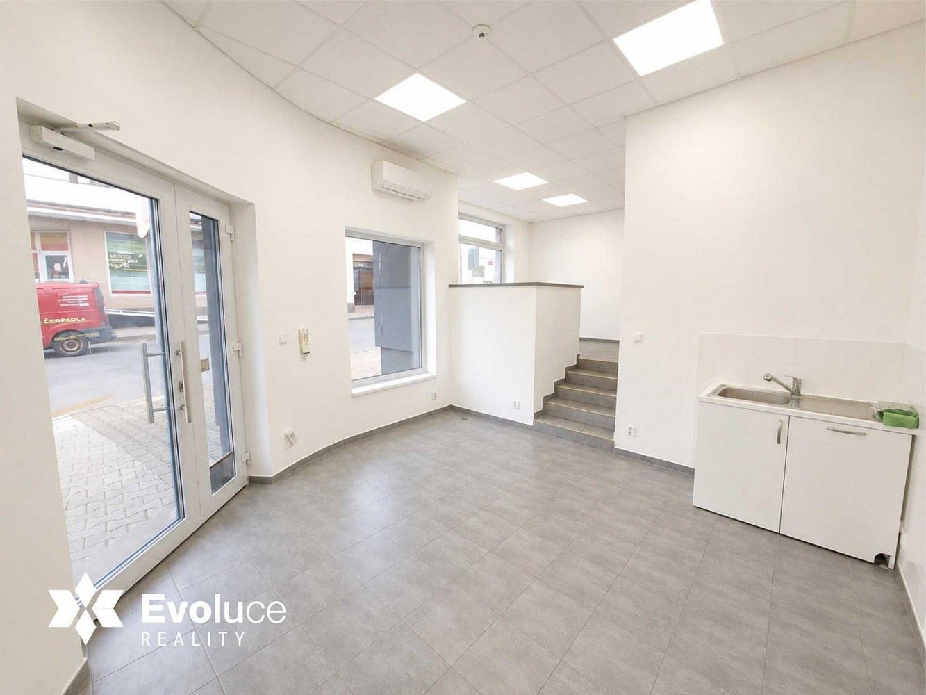 Ostatní, Česká Skalice, okres Náchod, Královéhradecký kraj, 37 m² - 1