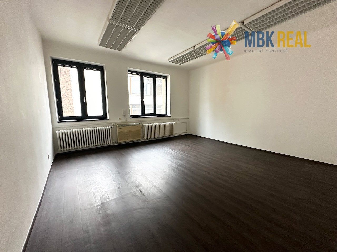 Kanceláře, Moravské náměstí, Brno, 35 m² - 1