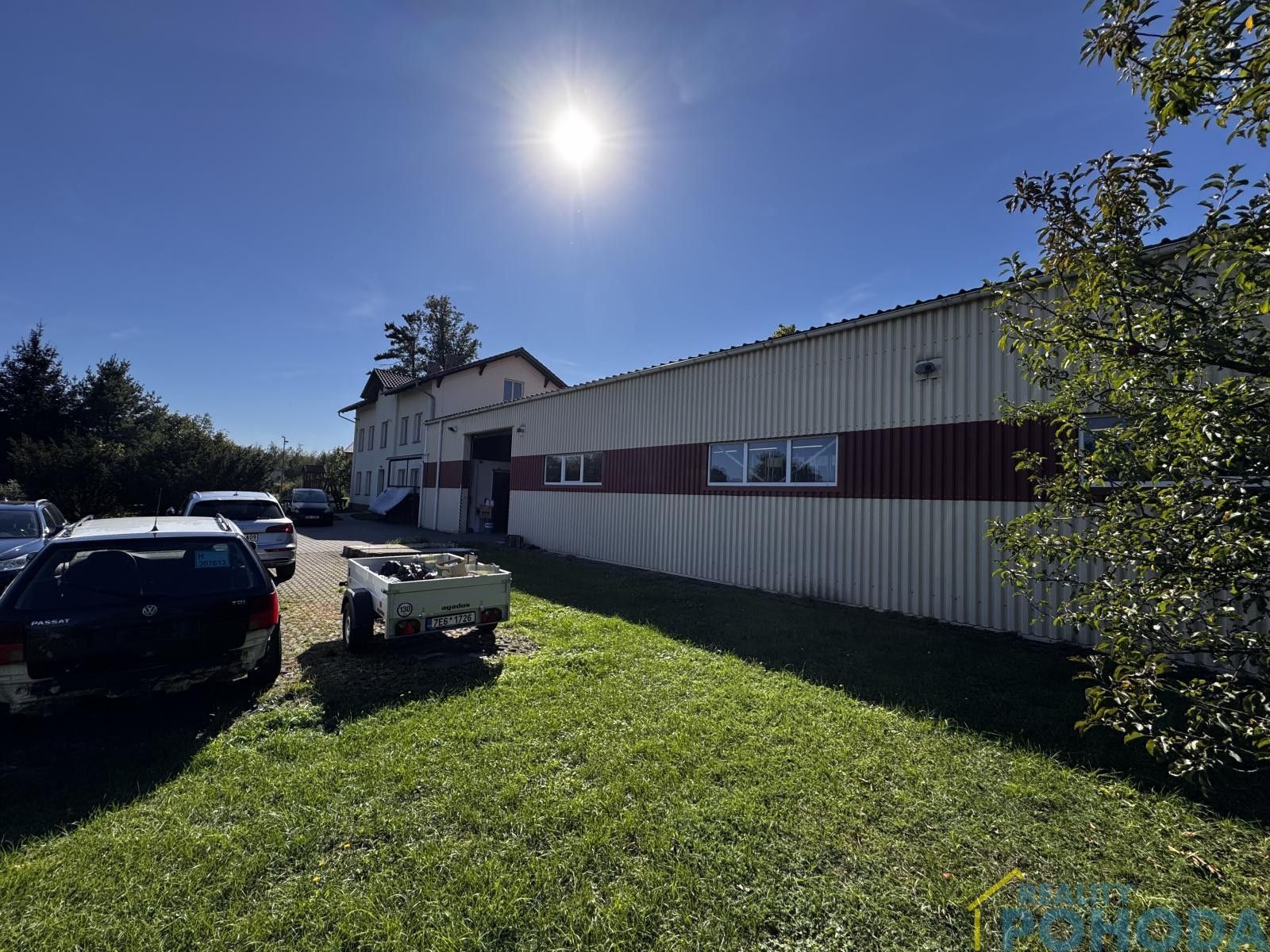 Výrobní prostory · 450 m² · Radhošť - 3