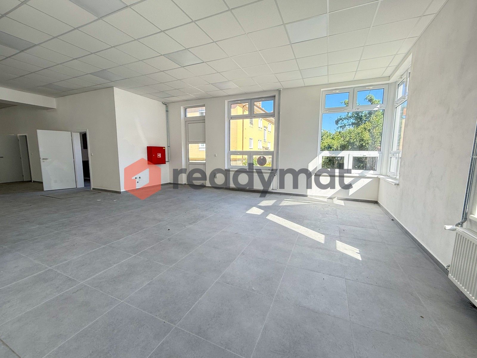 Obchodní prostory, Křičkova, Hodonín, 588 m² - 1