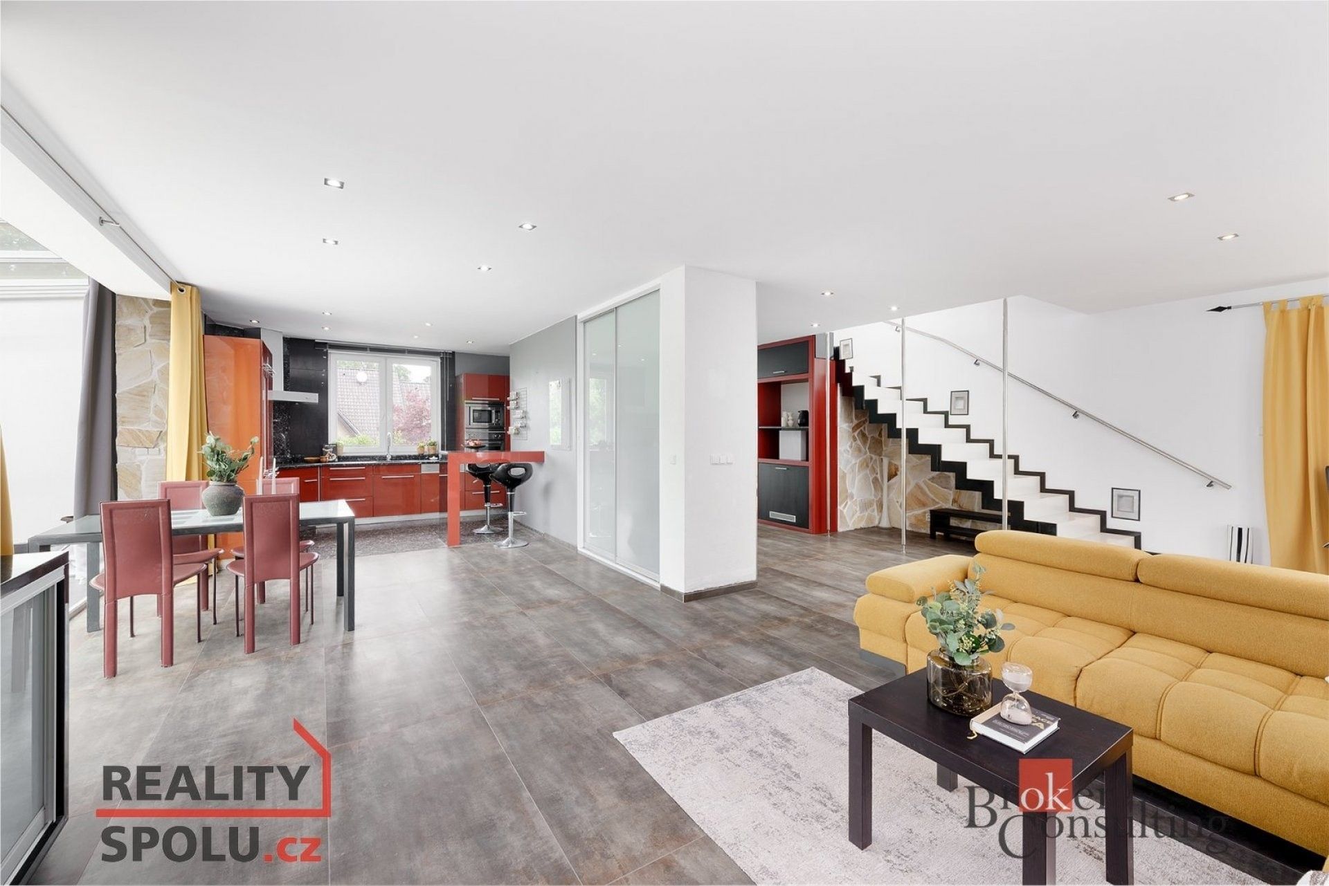 Rodinné domy, Vodochody, 220 m²